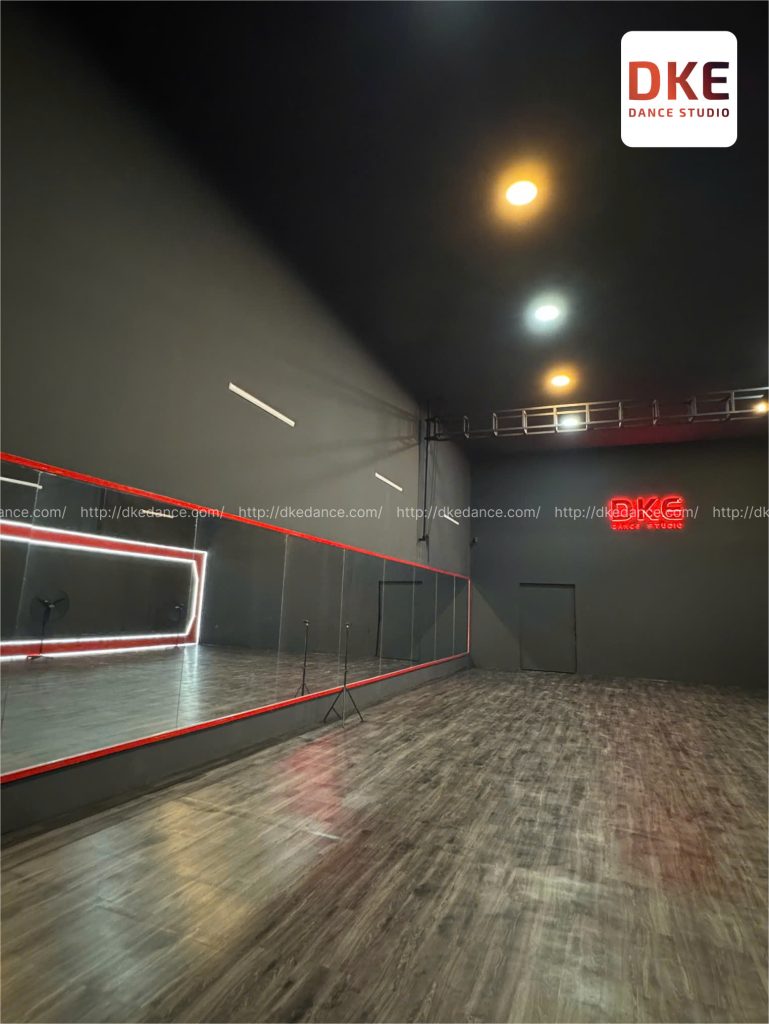 trung tâm dạy nhảy dkedancestudio